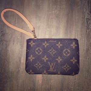 Design’r inspired change purse